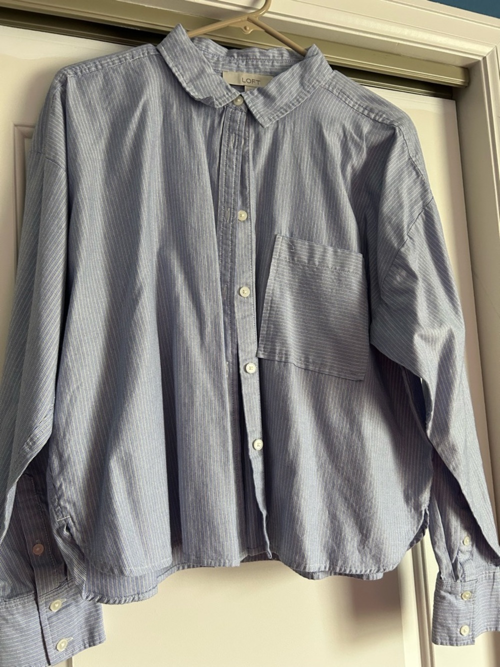 LOFT Light Blue Striped women’s Casual Button-Down Shirt